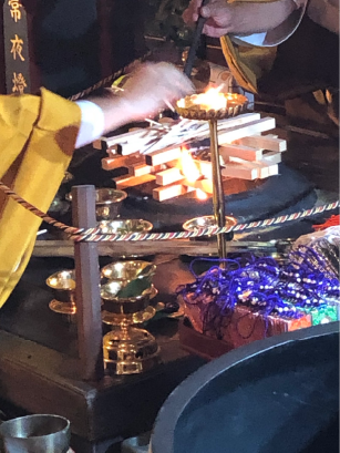 へび寺（宝性寺)での護摩焚き